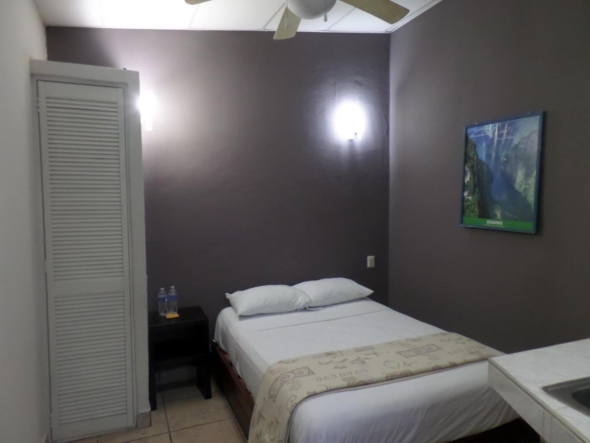 Ukeinn Centro Tuxtla Gutiérrez Exterior foto